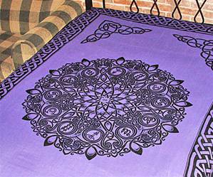 Celtic Knot Zodiac Sign Tapestry (Purple) - 72"X108"