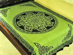 Celtic Knot Mandala Tapestry (Green) - 72"X108"