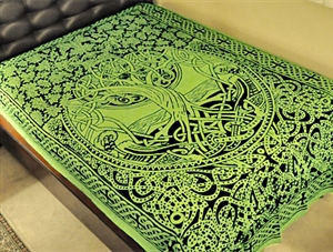Celtic Tree Of Life Tapestry (Green) - 72"X108"
