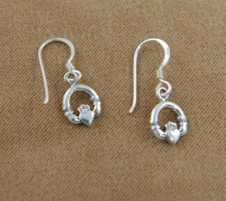 CT CTE16 Claddagh Dangle Earrings